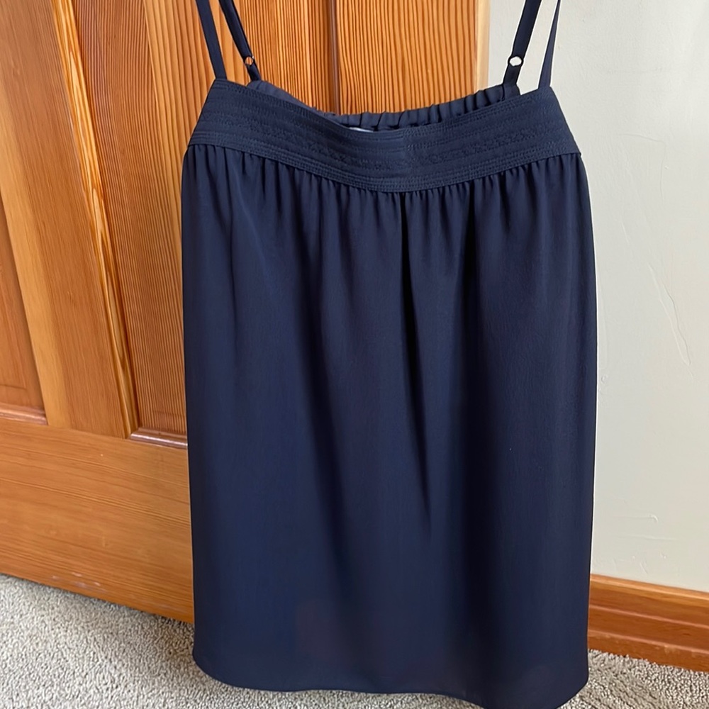 🔥🔥Vince Beautiful Black Silk spaghetti strap tank top. New w/ tags!!